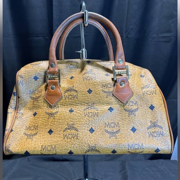 MCM Boston style Handbag in great shape - Picture 2 of 7